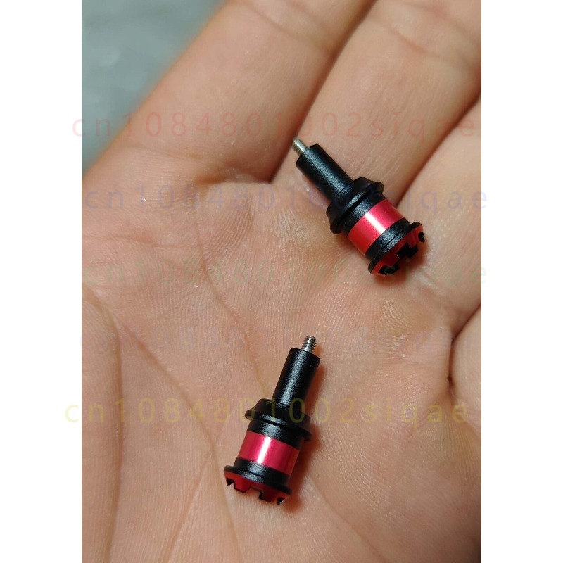 قطعة واحدة من غطاء عصا التحكم  - مراجعة Autel Drone Evo Lite وسعره